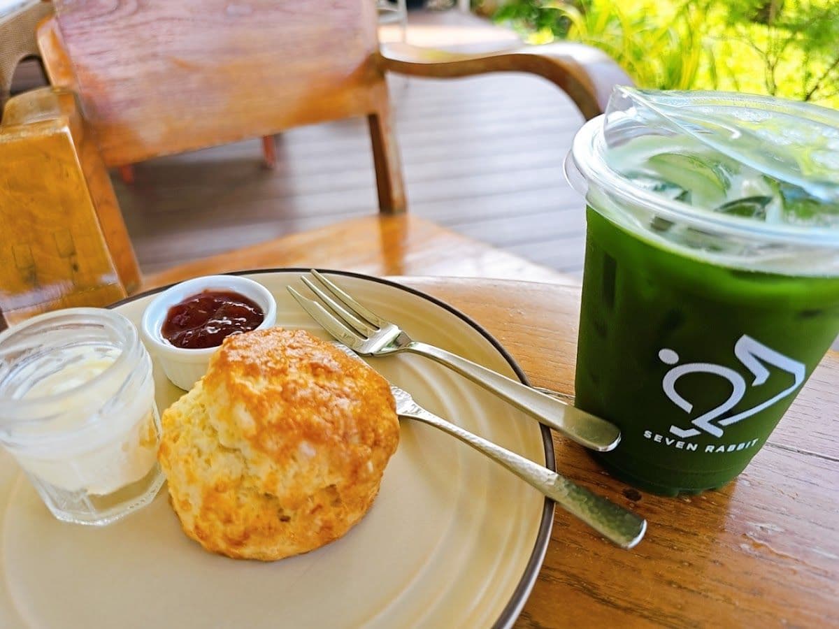 Seven Rabbit Coffee and Tea gallery 5
