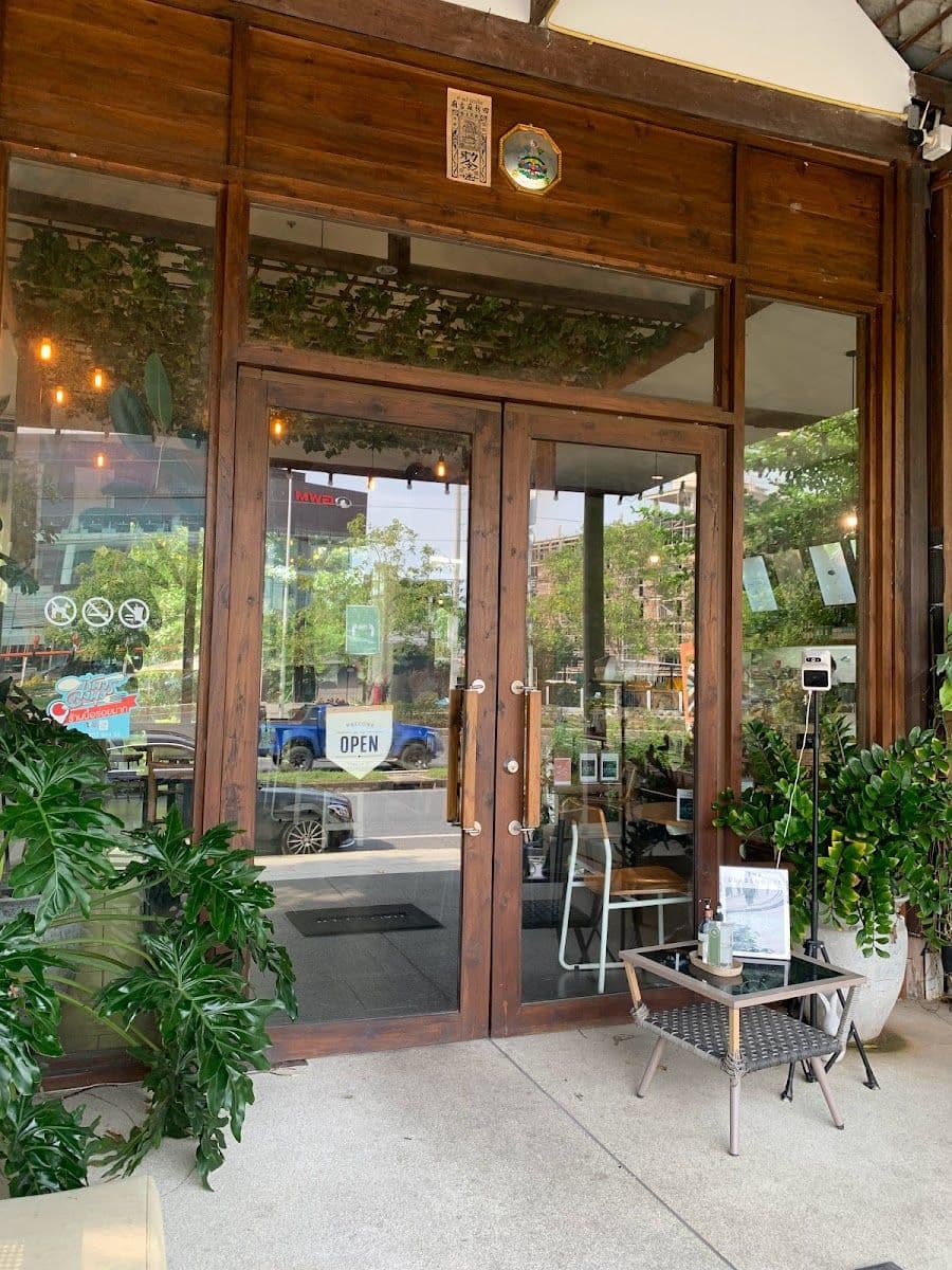 The Glasshouse Cafe image 2
