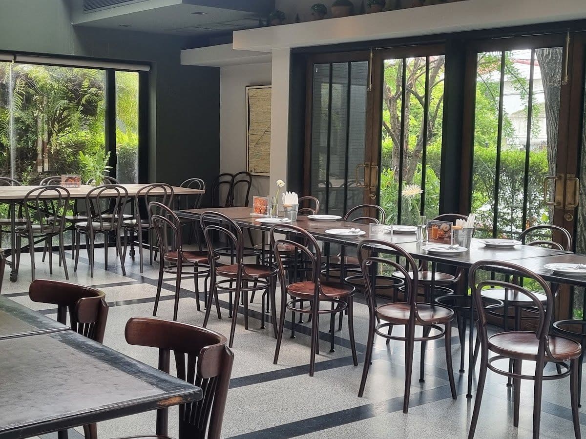The Hub Cafe and Eatery gallery 7