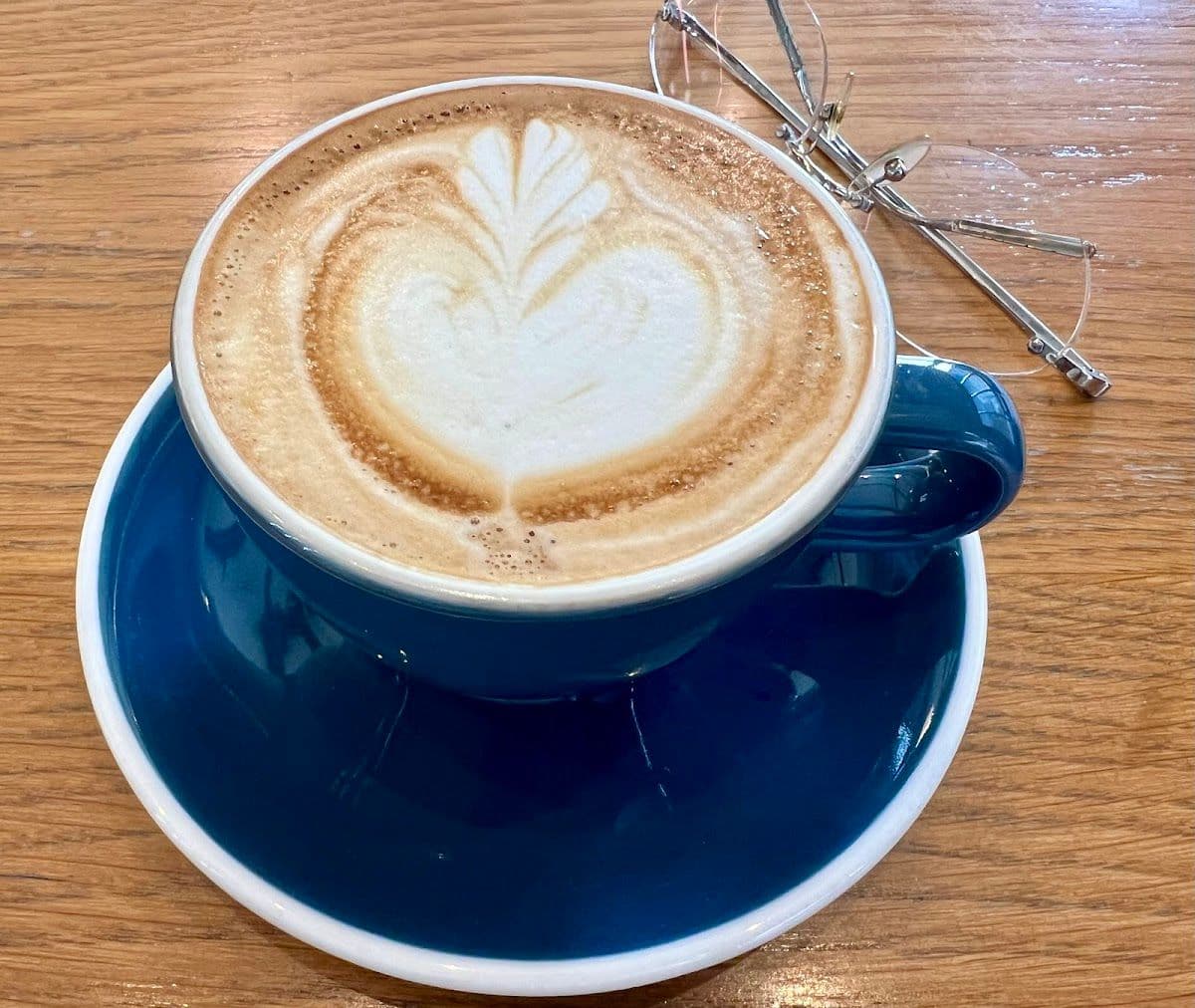 Handmaker Coffee & Co. gallery 8