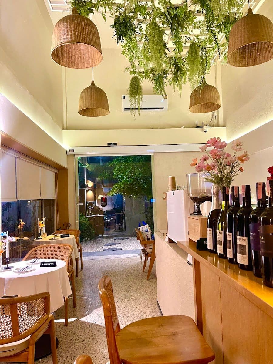 Donna Cafe&Bistro image 2